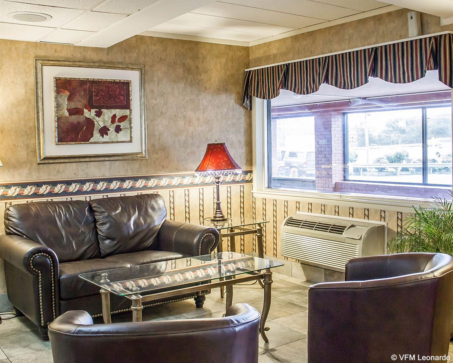 Econo Lodge Hicksville Esterno foto