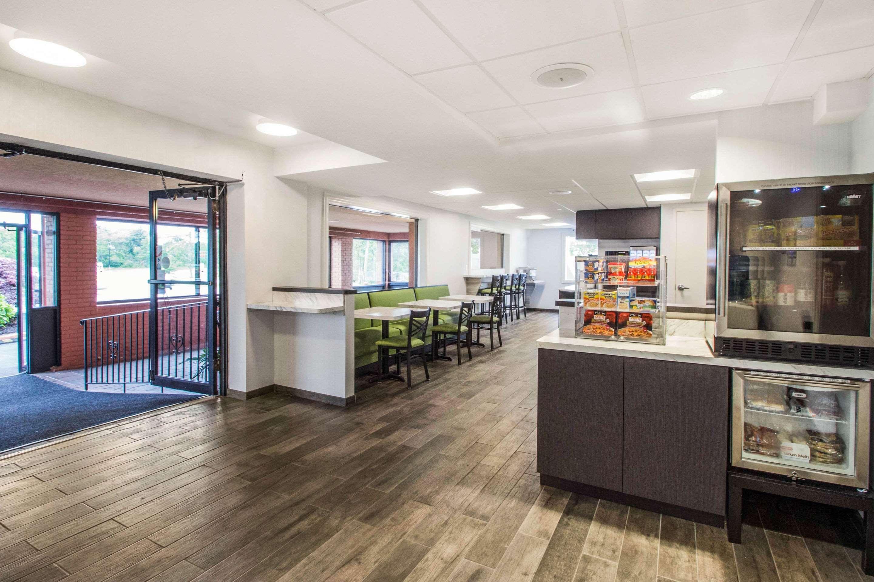 Econo Lodge Hicksville Esterno foto