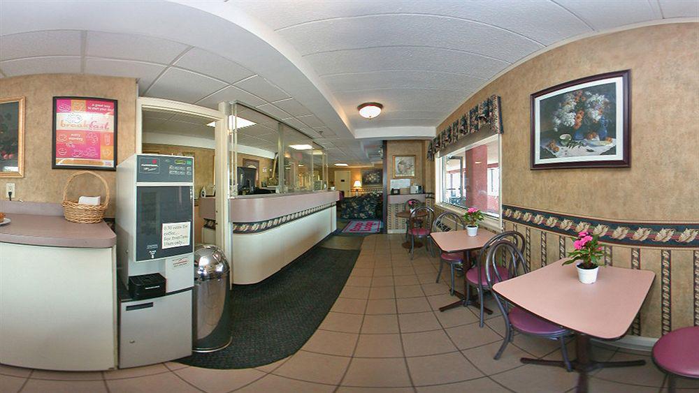 Econo Lodge Hicksville Esterno foto